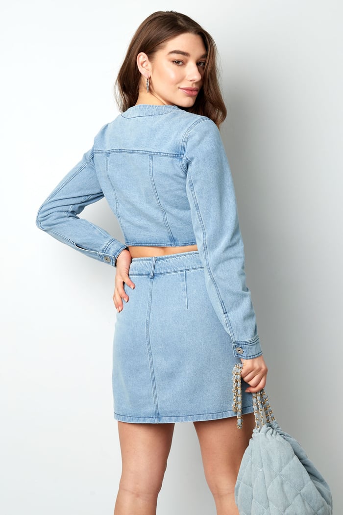 Giacca corta in denim con bottoni h5Immagine6